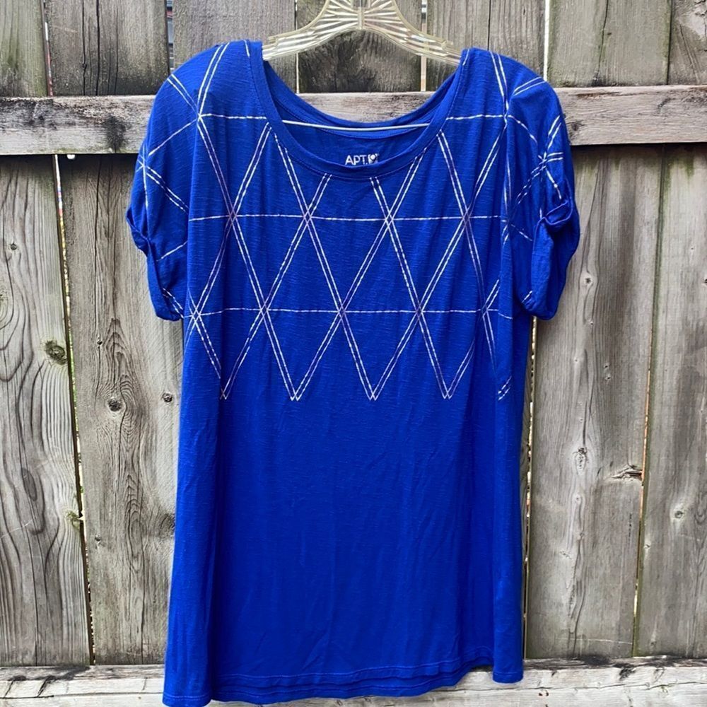 Apt. 9 blue shirt sz. L